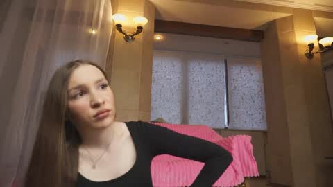 Snapshot of lunnraiz chatting on May 1, 3:49 pm Luna online show from May 1, 3:49 pm