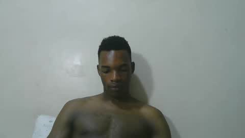 luoislove online show from April 4, 4:55 am