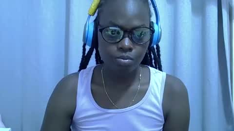 Snapshot of lupitah_ chatting on October 30, 12:34 am sweet girl online show from October 30, 12:34 am