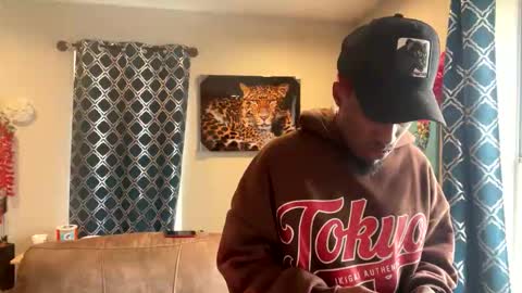 LUST online show from December 1, 6:02 pm