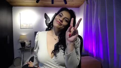 Angela 3 online show from February 22, 9:45 am