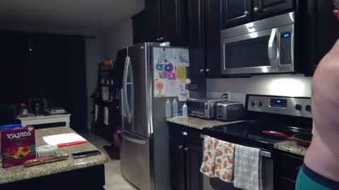 Snapshot of lusterandsp1ce chatting on December 3, 11:13 pm lustersp1ce online show from December 3, 11:13 pm