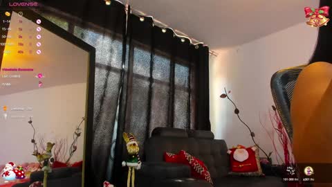 Snapshot of lustful__babe chatting on December 4, 2:48 pm lustful__babe online show from December 4, 2:48 pm