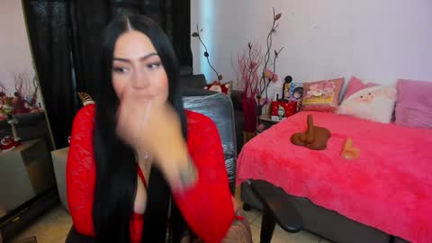 Snapshot of lustful__babe chatting on December 5, 11:49 am lustful__babe online show from December 5, 11:49 am