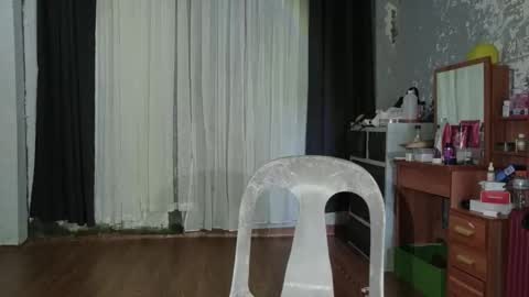 Snapshot of lustfulgoddess12 chatting on October 31, 1:50 am marie love you online show from October 31, 1:50 am