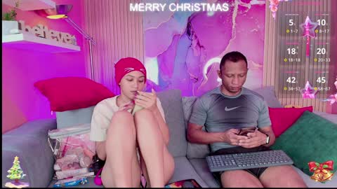 Snapshot of lustfullhouse54 chatting on December 4, 5:16 am MIKE Y RUBY online show from December 4, 5:16 am