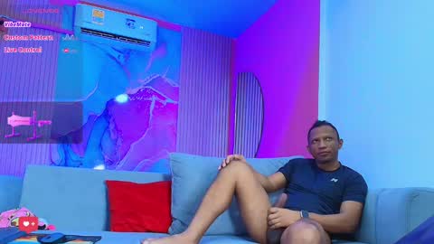 Snapshot of lustfullhouse54 chatting on March 4, 8:35 am MIKE Y RUBY online show from March 4, 8:35 am