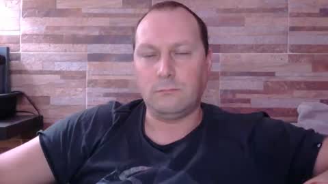 Snapshot of lustonfan chatting on July 31, 12:26 pm lustonfan online show from July 31, 12:26 pm