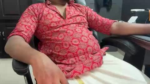 lustyhearts online show from April 15, 9:37 pm