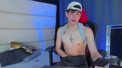 Snapshot of luuck_6 chatting on February 20, 2:28 pm luuck online show from February 20, 2:28 pm