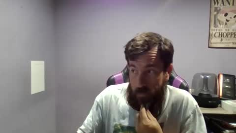 Luv2likslit online show from October 20, 6:58 am