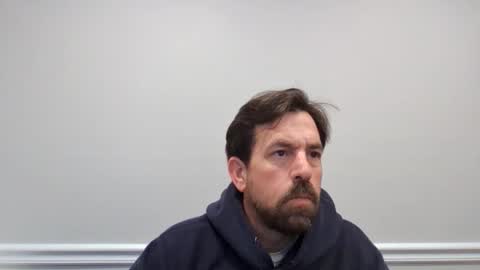 Luv2likslit online show from April 12, 9:03 am