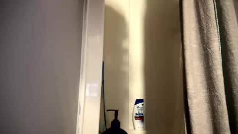 luveatinpussy8 online show from February 13, 9:38 am