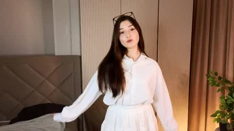 Nana online show from April 12, 7:08 pm