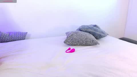 luvtosin663 online show from April 17, 3:26 pm