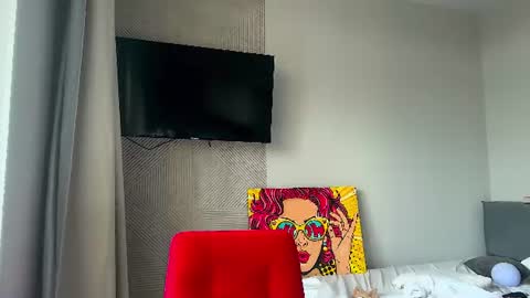 lux_angel online show from June 25, 11:53 pm