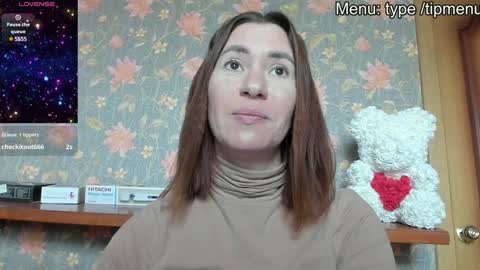 Sophie online show from December 2, 12:07 pm