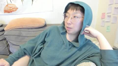 LuxGray online show from January 9, 9:05 pm