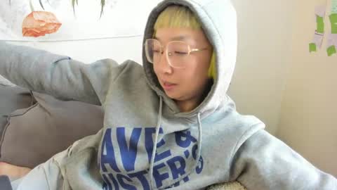 LuxGray online show from April 10, 7:07 pm