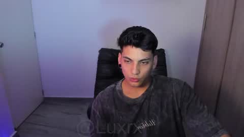Snapshot of luxrx chatting on July 11, 6:54 pm luxrx online show from July 11, 6:54 pm
