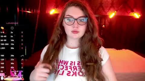 luxsopphia_ online show from May 9, 12:43 pm