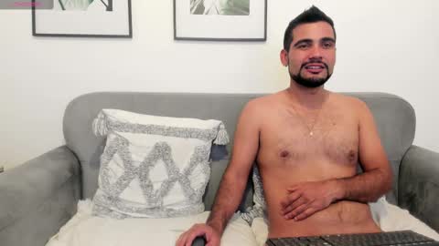 Lesly And Arnold online show from February 26, 9:10 am