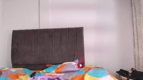 Snapshot of luxy_benet chatting on May 11, 8:20 am Big Benet online show from May 11, 8:20 am