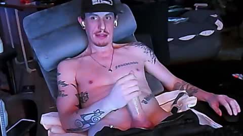 Snapshot of lwooda chatting on January 5, 6:35 pm lwooda online show from January 5, 6:35 pm