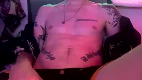 Snapshot of lwooda chatting on October 25, 11:07 am lwooda online show from October 25, 11:07 am