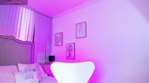 lya_brown online show from July 13, 12:08 pm