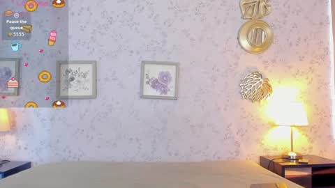 Snapshot of lyan_twink chatting on July 15, 7:19 pm Lyan online show from July 15, 7:19 pm