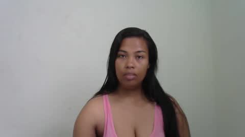 Snapshot of lycia01 chatting on October 3, 5:37 am lycia01 online show from October 3, 5:37 am