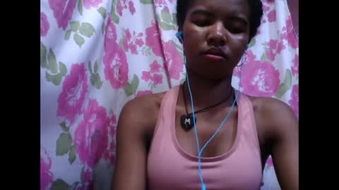 Lydiah online show from October 15, 6:19 pm