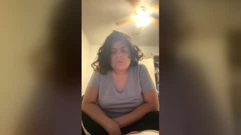 Snapshot of lydiasheer chatting on April 1, 9:54 am lydiasheer online show from April 1, 9:54 am