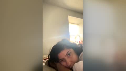 Snapshot of lydiasheer chatting on June 3, 4:45 pm lydiasheer online show from June 3, 4:45 pm