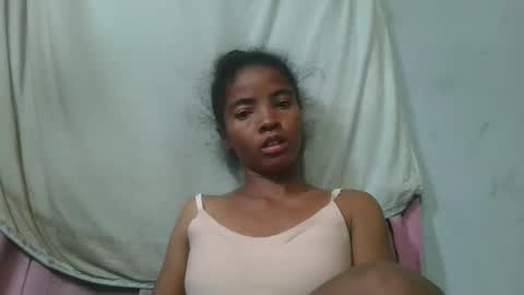 lydie856696 online show from May 21, 6:53 am