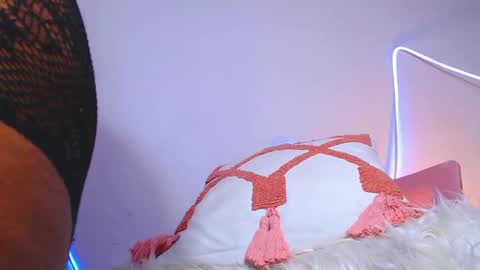 Lyla Fox online show from October 28, 2:37 am