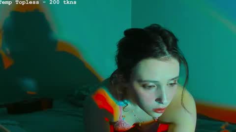 Snapshot of lylacdoll chatting on February 3, 12:42 am LylacDoll online show from February 3, 12:42 am