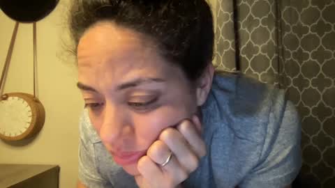 Snapshot of lylajades chatting on March 9, 5:33 am Olivia online show from March 9, 5:33 am