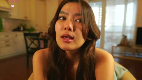 hi im Lyle online show from April 18, 2:37 am