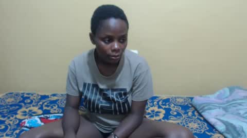 Snapshot of lyn_anna chatting on February 23, 6:56 pm lyn_anna online show from February 23, 6:56 pm