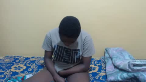 Snapshot of lyn_anna chatting on February 24, 3:23 am lyn_anna online show from February 24, 3:23 am