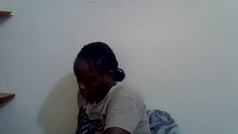 Snapshot of lyn_anna chatting on June 13, 12:36 pm lyn_anna online show from June 13, 12:36 pm