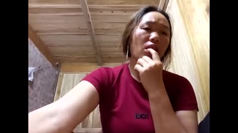 lyn_eva online show from May 21, 10:17 pm