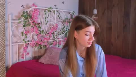 Nancy online show from October 7, 7:11 pm