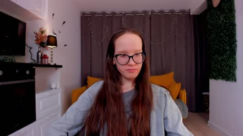 Sara online show from February 6, 10:43 pm