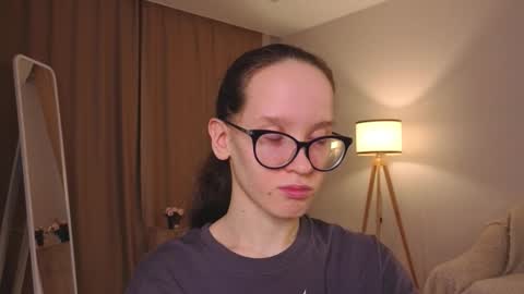 Sara online show from February 14, 4:26 pm