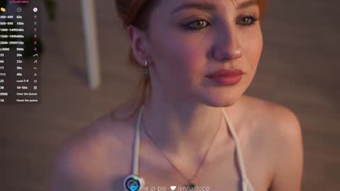 Snapshot of lynnalltop chatting on January 17, 4:17 am Natasha online show from January 17, 4:17 am