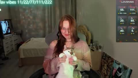 Snapshot of lynne_dawson chatting on October 18, 4:52 pm lynne_dawson online show from October 18, 4:52 pm