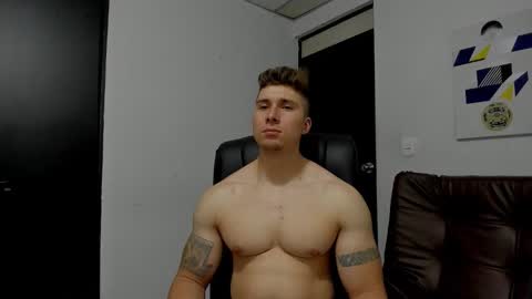 Lyonel online show from October 23, 9:13 pm